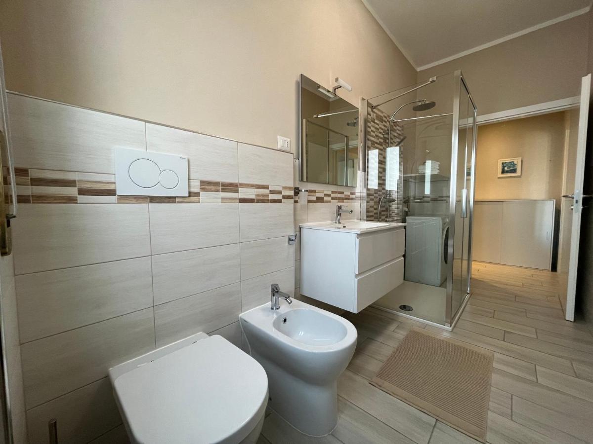 Ferienwohnung Garibaldi 46 Verbania Exterior foto